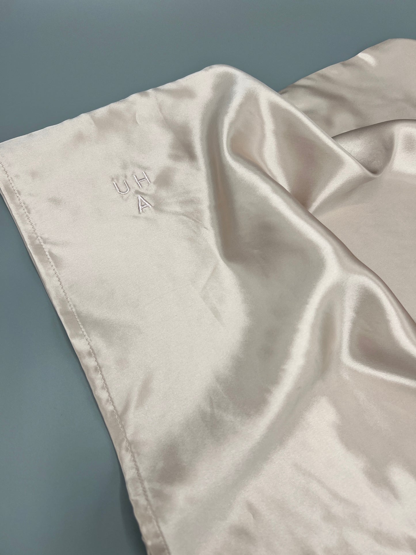 SILK PILLOWCASE - PINK - 22 MOMME